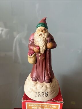 Vintage-Style Red Santa Figurine with Green Hat  music box Holiday Home 219